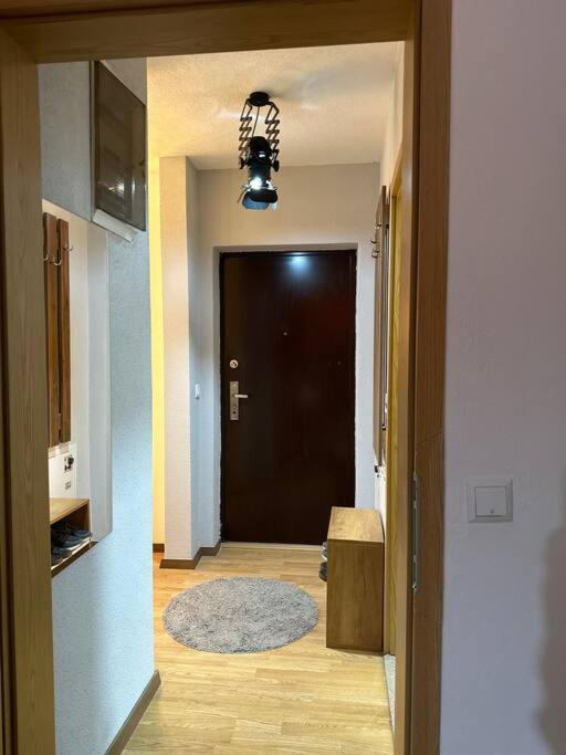 Ora-Prn,Peaceful Central Apartment Pristina Exterior photo